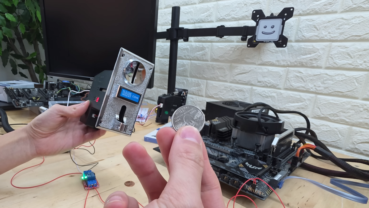 Gaming PC charges you quarters every time you want to power it on, restoring oldest form of microtransactions - $135 in tools and supplies, plus a lifetime supply of quarters to kick it old school